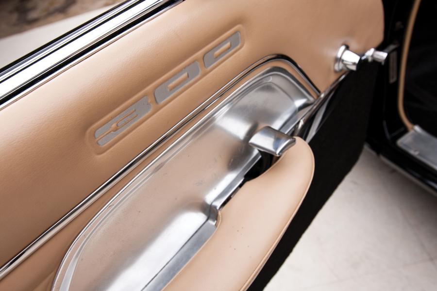  Chrysler 300C Convertible 1957 года  (фото 12 из 39)